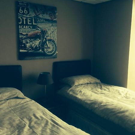 Coach & Horses Bed and Breakfast Tredegar Zewnętrze zdjęcie